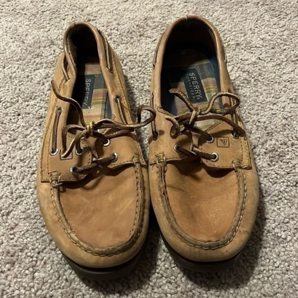 Sperry Topsiders